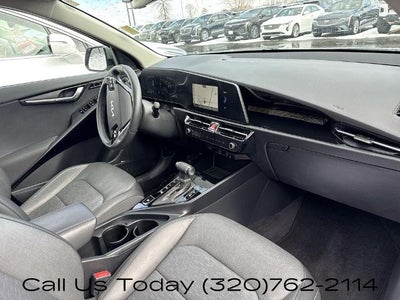 2024 Kia Niro SX FWD